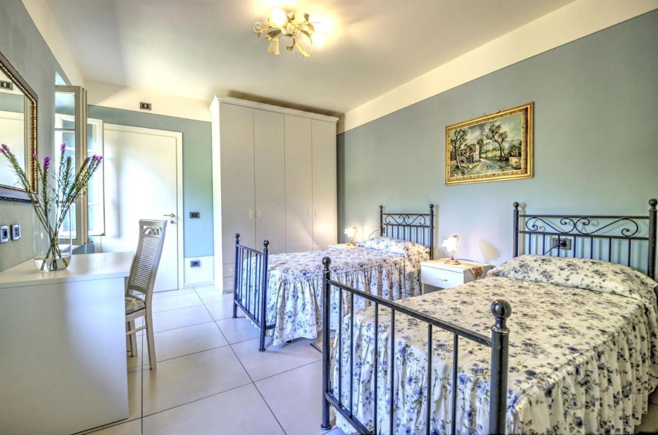 Lucca Cycling Holidays Il Tiglio Rooms SantʼAndrea di Compito Exteriér fotografie