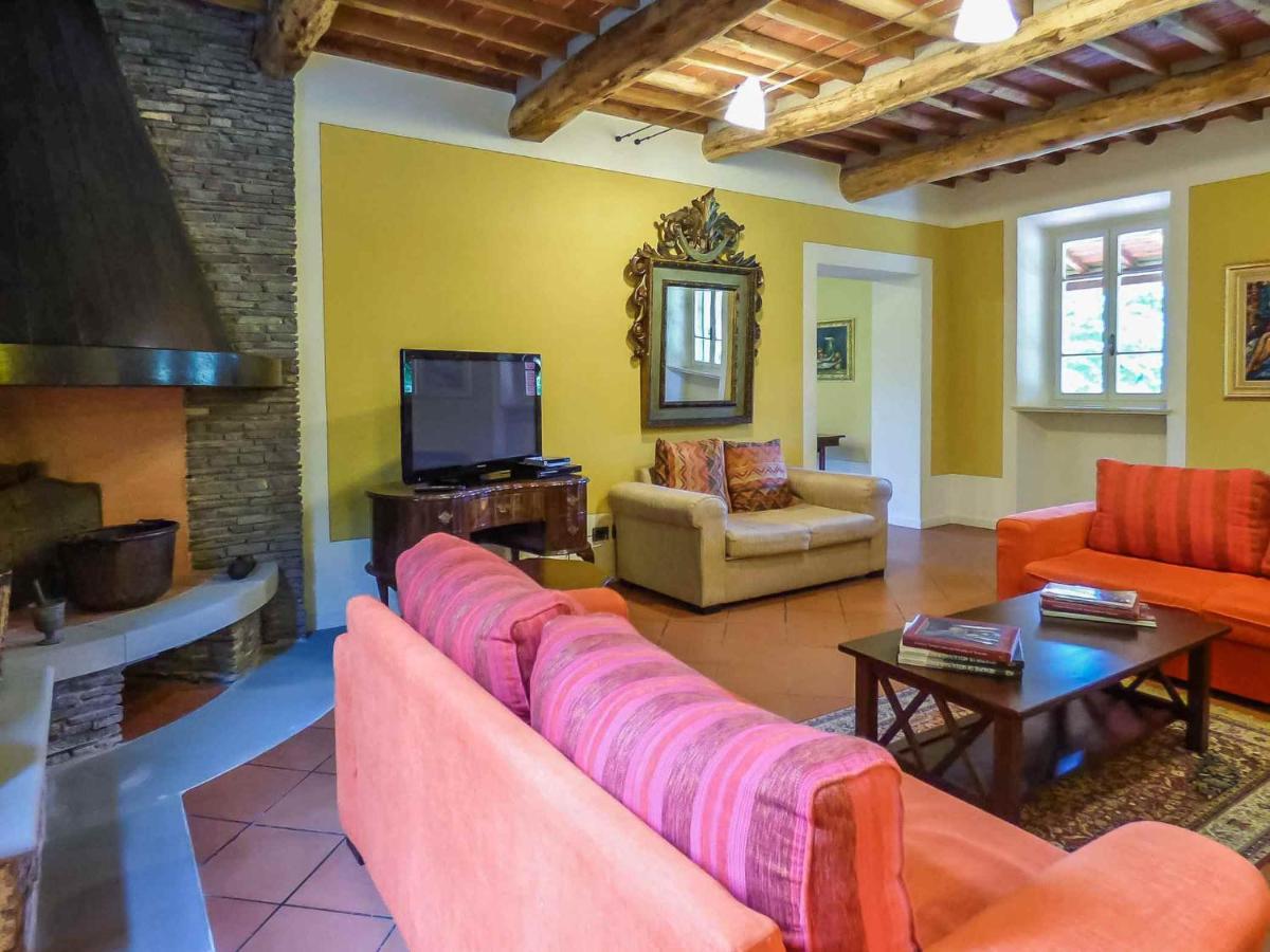 Lucca Cycling Holidays Il Tiglio Rooms SantʼAndrea di Compito Exteriér fotografie